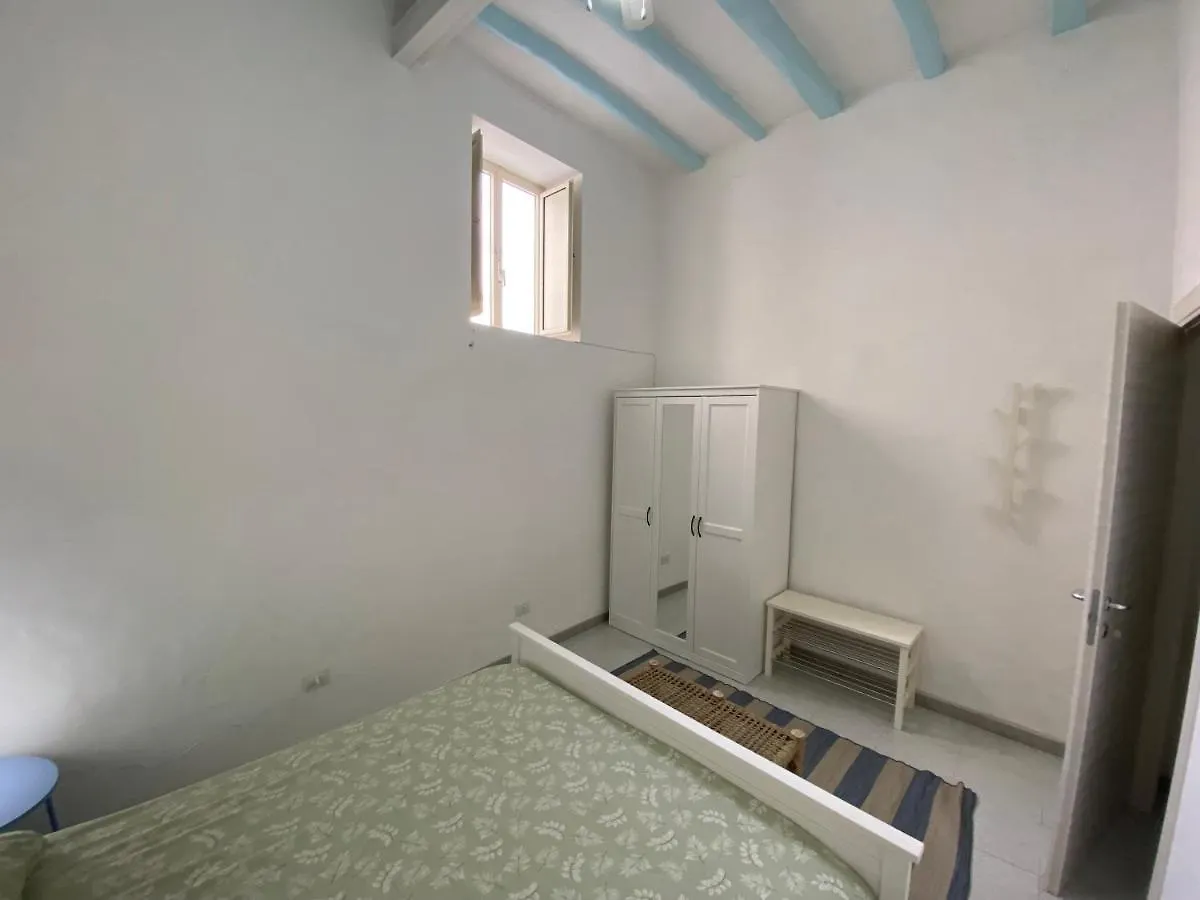 Dimora Mimar - Holiday Housing Apartamento Lípara